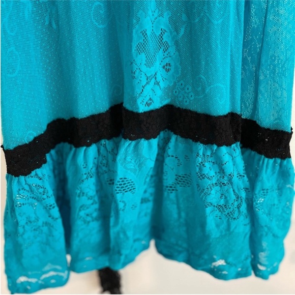 Betsey Johnson RARE Aqua Floral Dot Net Drop Waist Dress w/Slip Size Medium - Picture 9 of 10